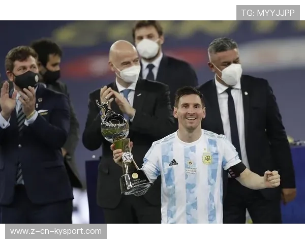 梅西安哥拉遭万人跪拜！总统送杯震撼全场